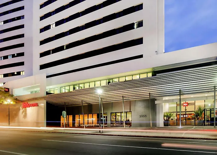 Ibis Curitiba Shopping Hotel